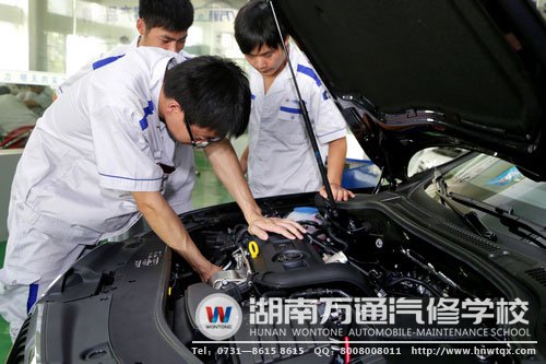 學(xué)校新購進的斯柯達速派已投放教學(xué)實訓(xùn)使用