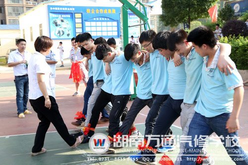 豐富的校園活動(dòng)，讓校園生活充滿樂(lè)趣