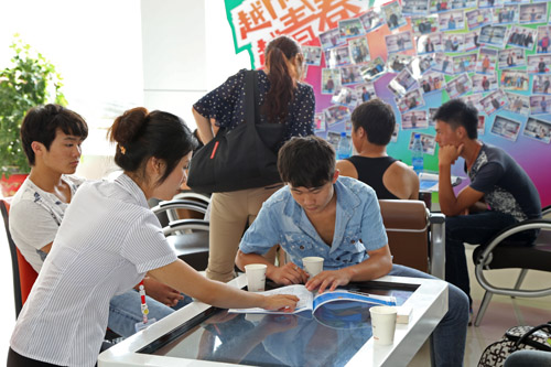 在湖南學(xué)汽修，哪個學(xué)校好