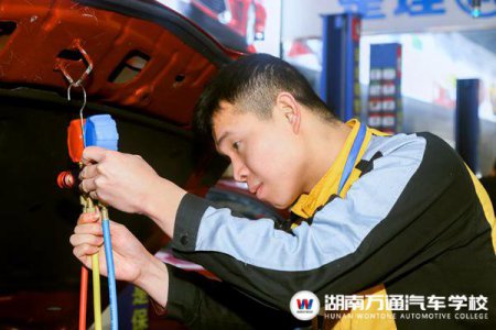 我國一線新增產(chǎn)業(yè)精英70%來自職校！