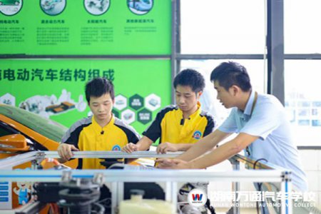 高中生、中職生、再就業(yè)人群記得領(lǐng)取福利~純技能精修課程太香啦！