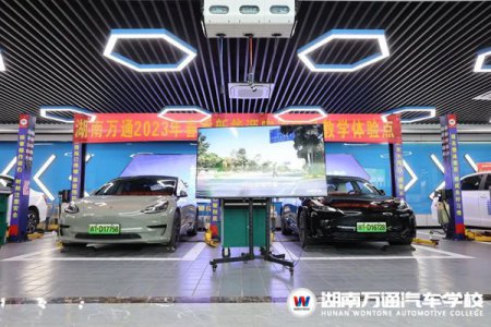 【解析】新能源汽車已進(jìn)入“黃金時(shí)代”，現(xiàn)在入行合適嗎？成年人能學(xué)新能源技術(shù)嗎？