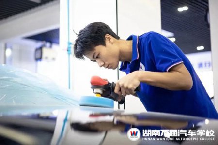 學(xué)汽車美容想創(chuàng)業(yè)，首選這6大項(xiàng)目！
