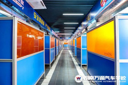 好的焊工學(xué)校應(yīng)該具備哪些條件？別再盲目擇校！