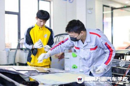 新手學(xué)汽車美容，加盟連鎖門店要關(guān)注哪些問(wèn)題？