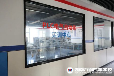 PLC電氣編程應(yīng)用技術(shù)發(fā)展前景怎么樣？點(diǎn)擊閱讀了解一下薪資水平！