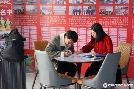 現(xiàn)實(shí)!第一波外地廠工已提前回老家過(guò)年!今年的大環(huán)境真的這么差嗎