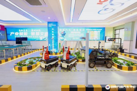 又上新啦!引入高端新設(shè)備,湖南萬(wàn)通教學(xué)實(shí)力再上新臺(tái)階!