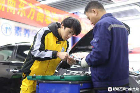 學歷貶值時代的突圍之道！單招滑檔一樣可以拿大專文憑