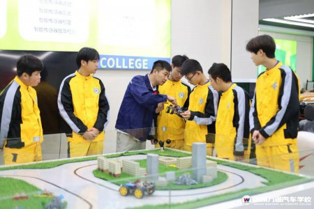 湖南萬(wàn)通為單招落榜考生提供新選擇！