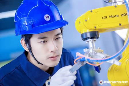 湖南學(xué)PLC編程去哪里？PLC月入過萬普通人能實(shí)現(xiàn)嗎？