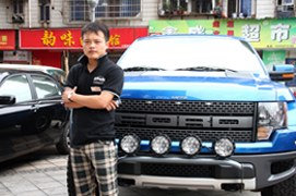 �S��
